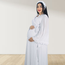 Load image into Gallery viewer, SWAN WHITE SIGNATURE RUFFLED ROBE AND LETTUCE SWADDLE SET