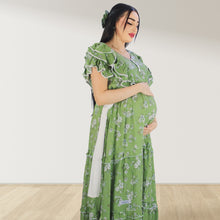 Load image into Gallery viewer, GREEN FARASHA SLEEVELESS  LAYERED MATERNITY AND NURSING GOWN