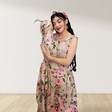 Load image into Gallery viewer, BEIGE BLOSSOM MOMMY AND ME 5 IN 1 LONG MATERNITY SET