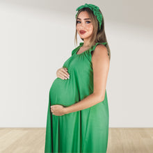 Load image into Gallery viewer, FOREST GREEN SIGNATURE RUFFLED ROBE AND LETTUCE SWADDLE SET