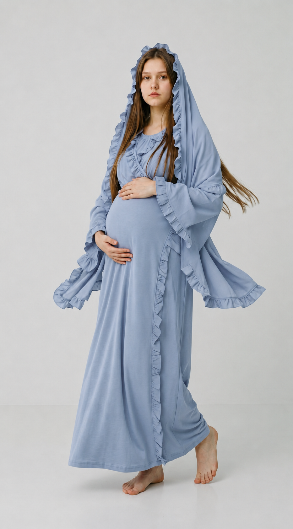 BLUE GREY SIGNATURE RUFFLED ROBE AND LETTUCE SWADDLE SET