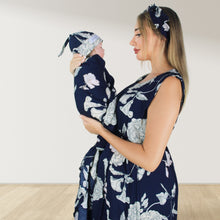 Load image into Gallery viewer, NAVY BLUE FLORAL MOMMY AND ME 5 IN 1 LONG MATERNITY SET