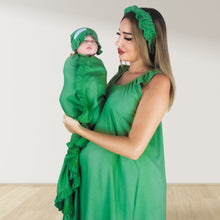 Load image into Gallery viewer, FOREST GREEN SIGNATURE RUFFLED ROBE AND LETTUCE SWADDLE SET