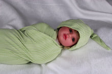 Load image into Gallery viewer, Shades of olive cotton stretch swaddle set - mommyandmearabia