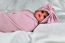 Load image into Gallery viewer, Rustic Rose cotton stretch swaddle set - mommyandmearabia