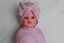 Load image into Gallery viewer, Rustic Rose cotton stretch swaddle set - mommyandmearabia