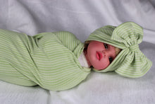 Load image into Gallery viewer, Shades of olive cotton stretch swaddle set - mommyandmearabia