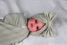 Load image into Gallery viewer, Shades of beige cotton stretch swaddle set - mommyandmearabia