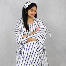 Load image into Gallery viewer, B&W STRIPES MOMMY AND ME 5 IN 1 SHORT MATERNITY SET - mommyandmearabia