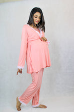 Load image into Gallery viewer, مجموعة BABAY PEACH للأمومة ودانتيل بيجاما للرضاعة