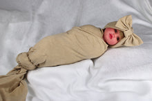 Load image into Gallery viewer, Mushroom Head cotton stretch swaddle set - mommyandmearabia