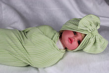 Load image into Gallery viewer, Shades of olive cotton stretch swaddle set - mommyandmearabia