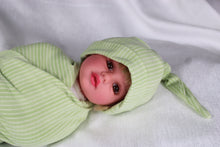 Load image into Gallery viewer, Shades of olive cotton stretch swaddle set - mommyandmearabia