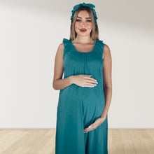 Load image into Gallery viewer, PINE GREEN SIGNATURE RUFFLED ROBE AND LETTUCE SWADDLE SET
