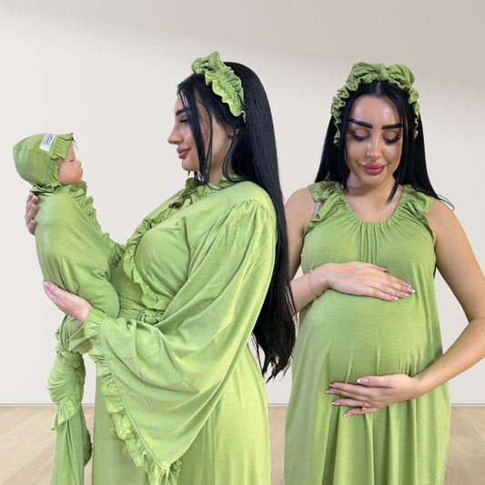OLIVE GREEN SIGNATURE RUFFLED ROBE AND LETTUCE SWADDLE SET
