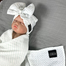 Load image into Gallery viewer, Green polka dots printed Muslin organic cotton swaddles styled by mommy and me arabia
