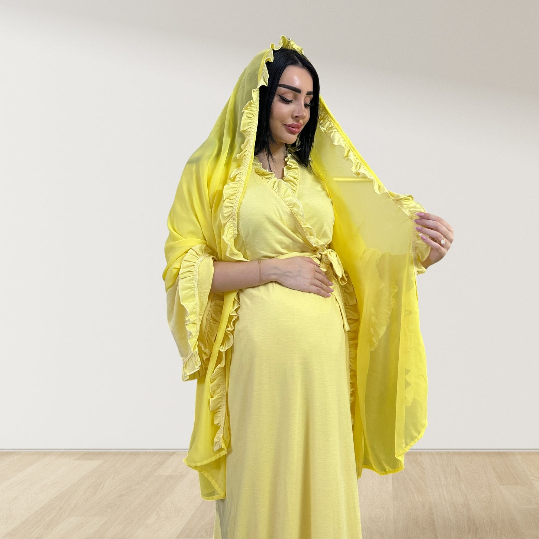 BUTTER YELLOW SIGNATURE RUFFLED ROBE AND LETTUCE SWADDLE SET