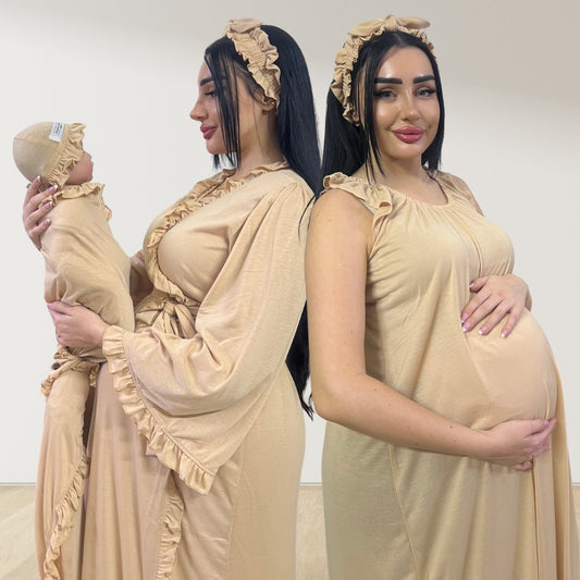 SAND BEIGE SIGNATURE RUFFLED ROBE AND LETTUCE SWADDLE SET