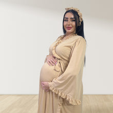 Load image into Gallery viewer, SAND BEIGE SIGNATURE RUFFLED ROBE AND LETTUCE SWADDLE SET
