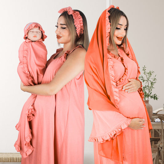 BLUSH PEACH SIGNATURE RUFFLED ROBE AND LETTUCE SWADDLE SET