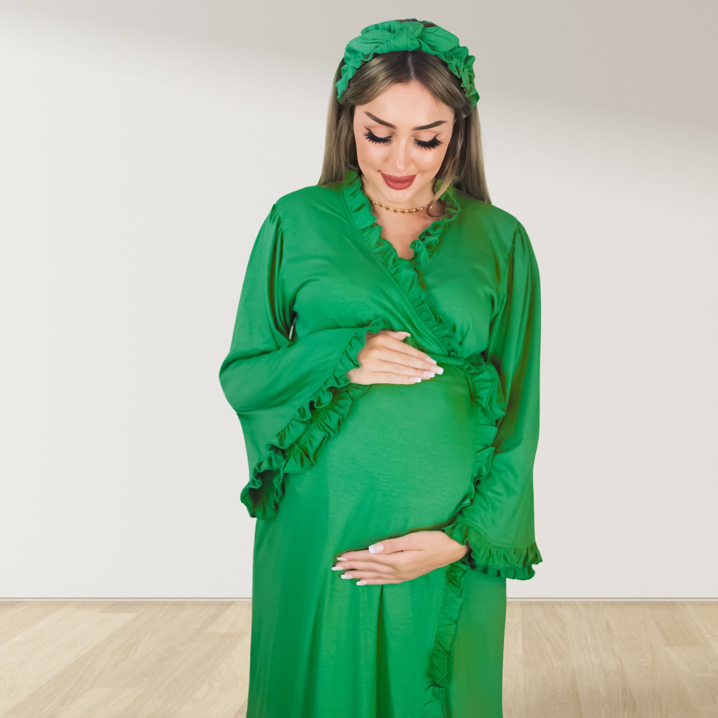 FOREST GREEN SIGNATURE RUFFLED ROBE AND LETTUCE SWADDLE SET