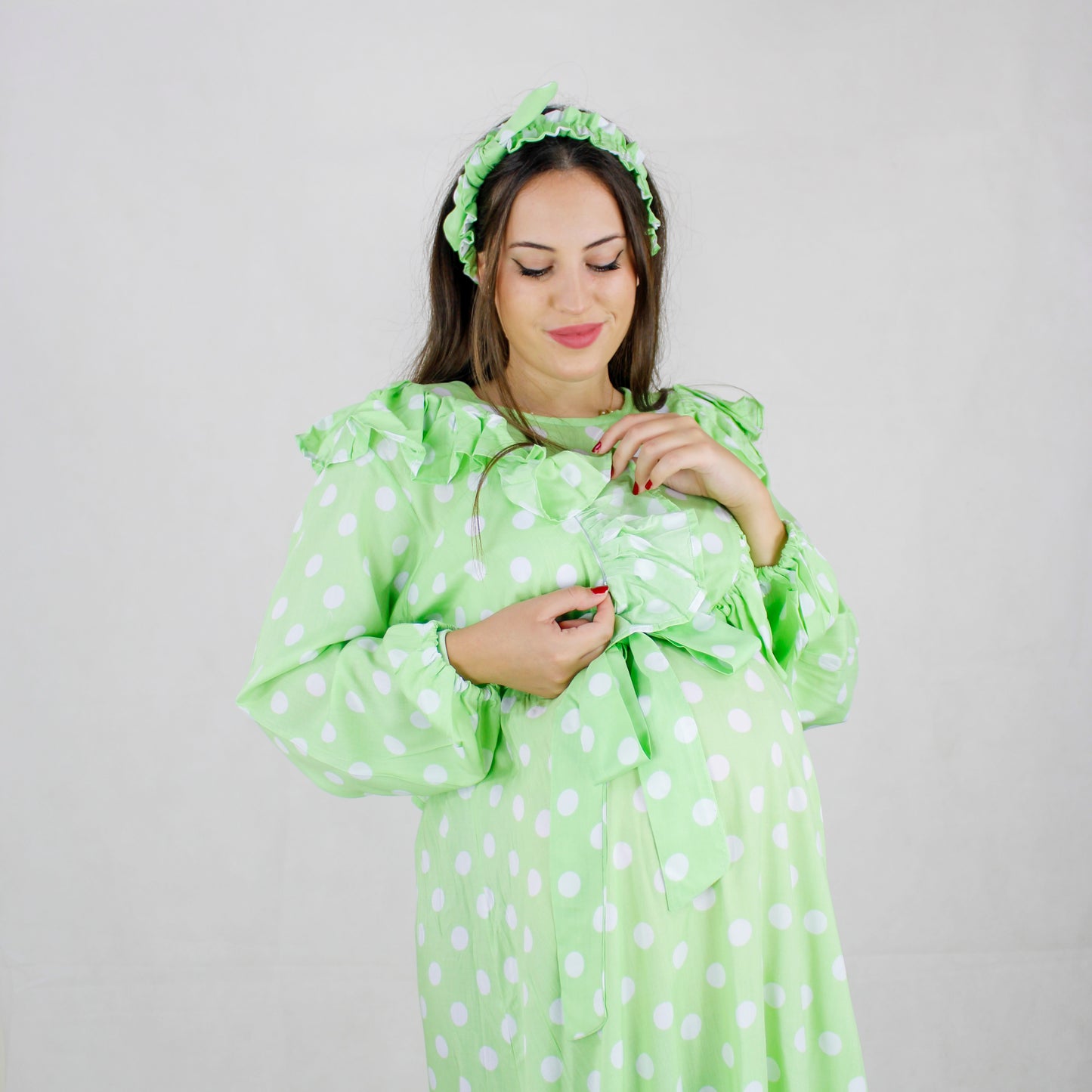 REEM BABY GREEN ZIP MATERNITY AND NURSING GOWN