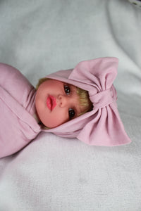 Rustic Rose cotton stretch swaddle set - mommyandmearabia