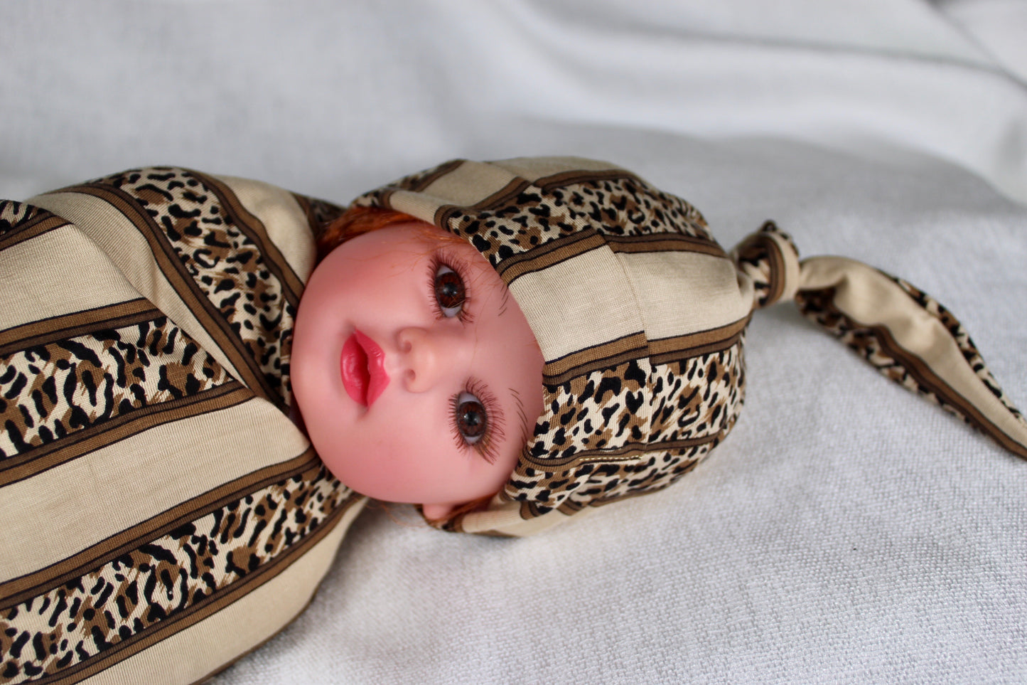 Baby leopard cotton stretch swaddle set - mommyandmearabia